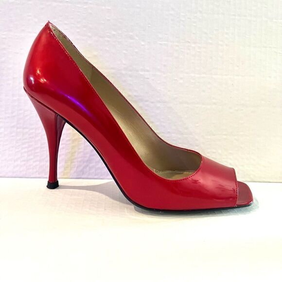 Stuart Weitzman Cherry Red Patent Peep toe Heels 8M - Picture 8 of 14